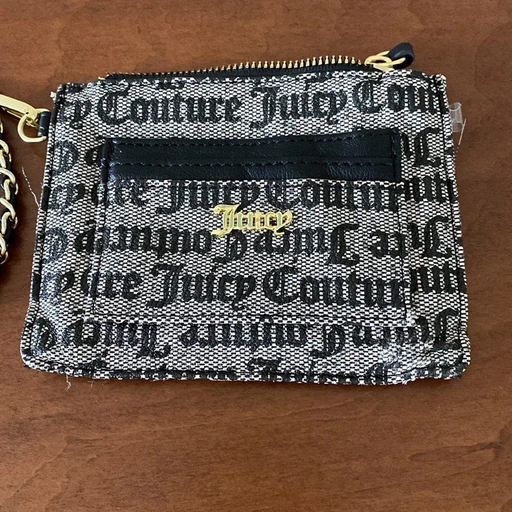 Juicy Couture Wristlet Purse NWOT